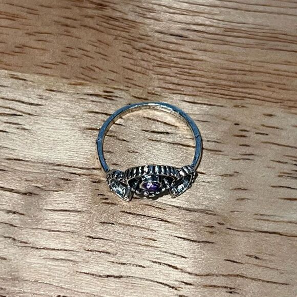 Studded Texture Embracing Lilac Purple Rhinestone Ring, Antiqued Silver Tone 8.5 - Picture 3 of 5